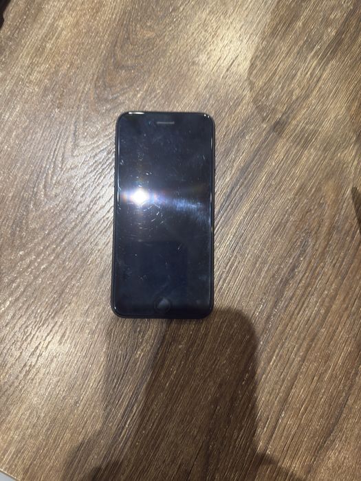 Iphone se black 64 gb