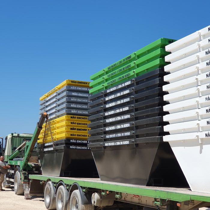 VENDEMOS CONTENTORES de 6m³ para entulho novos e usados DESDE