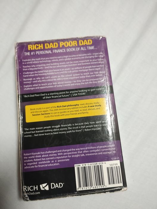 Livro em inglês sobre finanças