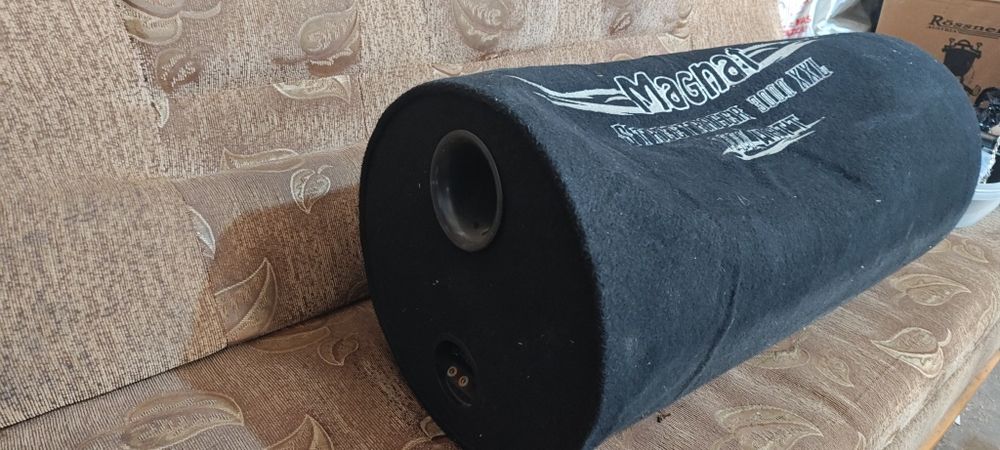 Magnat Tuba 1000W ze wzmacniaczem Alphard 2x300W