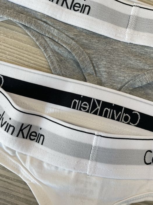 Stringi Klein CK trojpak białe czarne szare nowe r. S