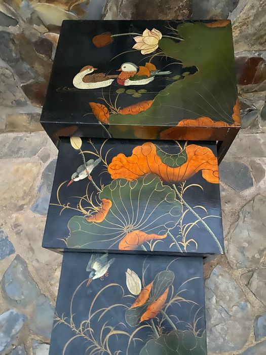 Candeeiro Chinês Madeira Lacada Centenário 42 cm