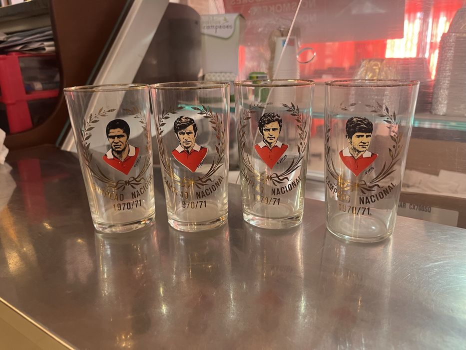 Conjunto de 4 copos vintage  — Campeão Nacional 1970/71