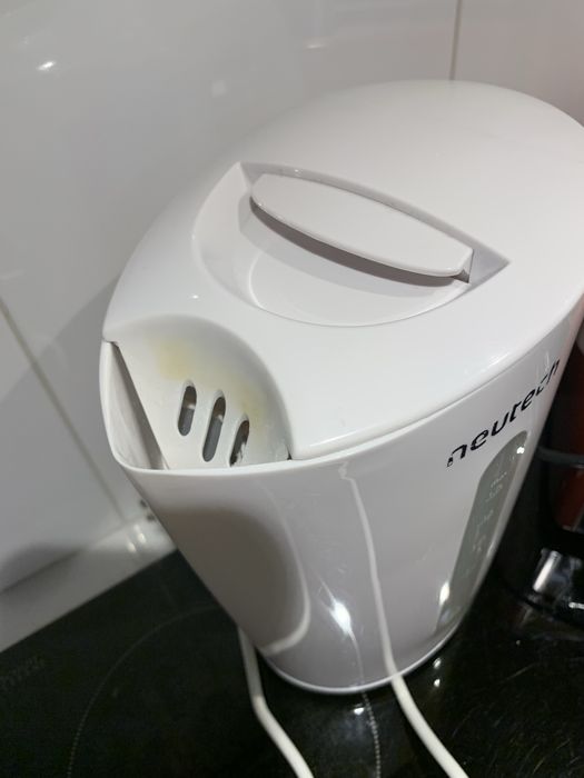 Torradeira e fervedor de água elétrico