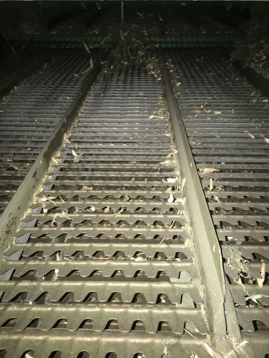 John Deere 1072 комбайн зернозбиральний