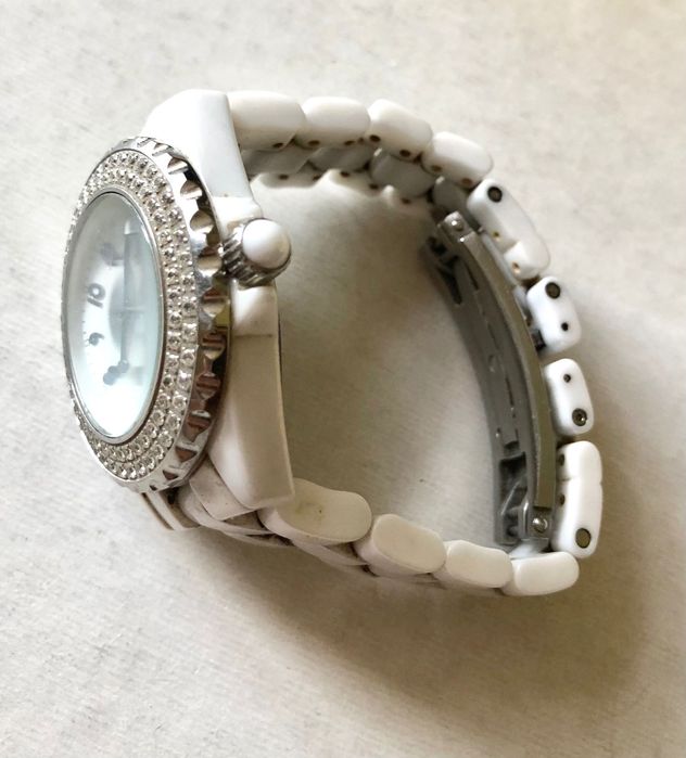Chanel J12 на запчастини