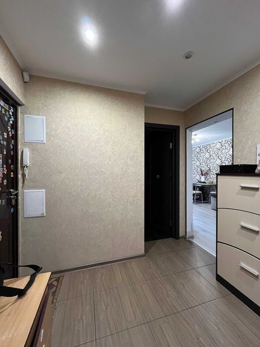 Продається простора 3-на квартира з ремонтом 62м2, р-н Соборності LD