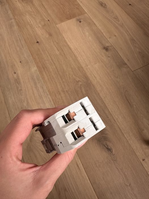 Диференціальне реле ETI C40