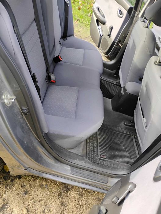 Nissan Primera 1.6 2002r