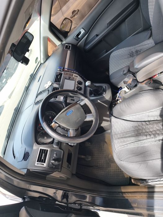 Продам Ford focus c-max 1.6 газ-бензин