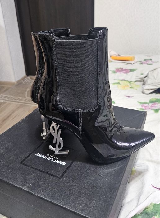 Ботильоны YSL,новые