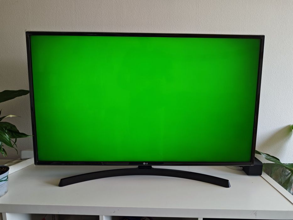 LG 43"4k UHD LCD LED podświetlenie Direct webOS Sprawny FOLIA NA RAMCE 43UK6400PLF