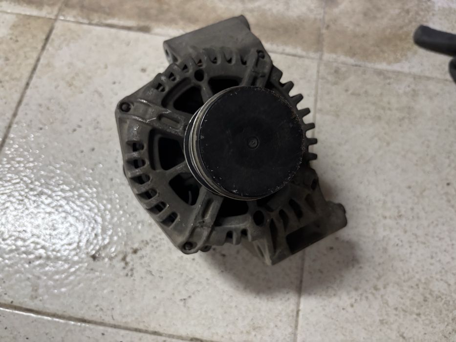 Alternador Opel / GM Valeo 90A