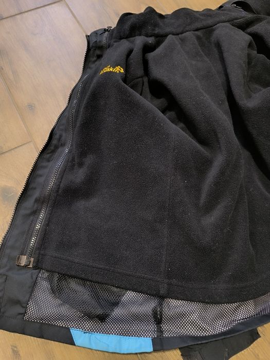 Куртка Jack Wolfskin.
