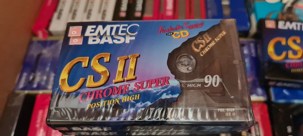 Kaseta magnetofonowa EMTEC  BASF super quality II