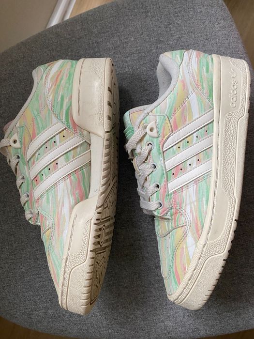 Buty damskie Adidas Rivalry Low