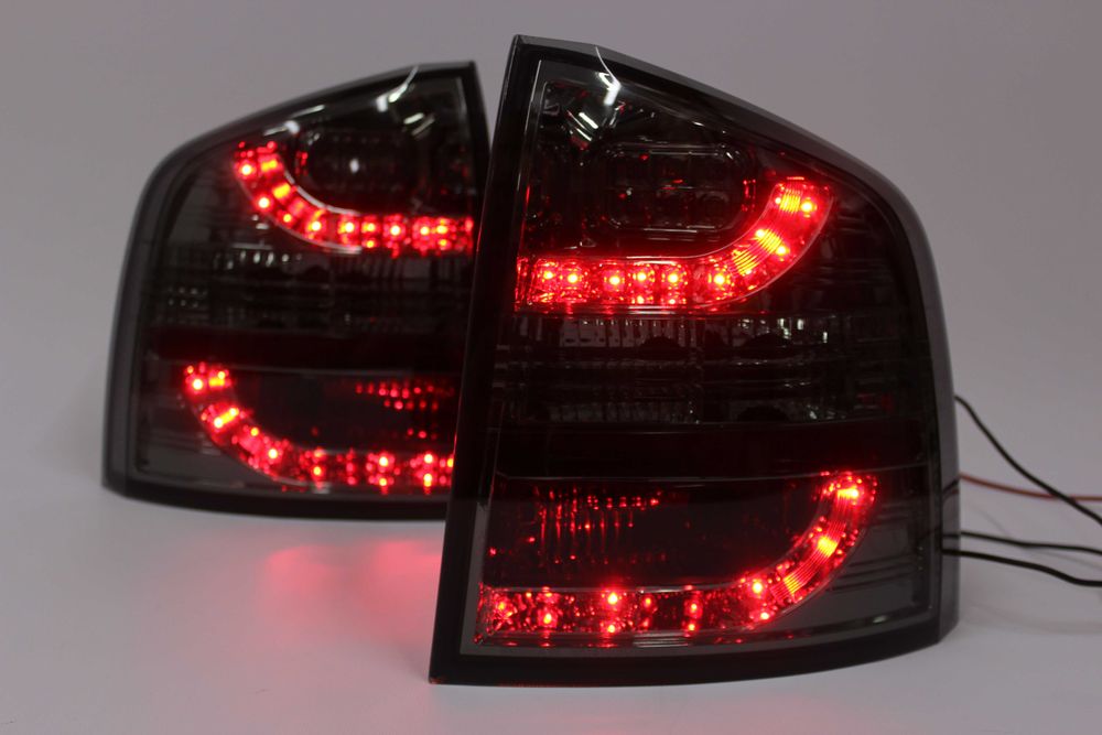 Lampy światła tył tylne Skoda OCTAVIA 2 II 04-12 KOMBI LED Smoke IGŁA