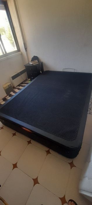Cama de casal  sommier + Colchão