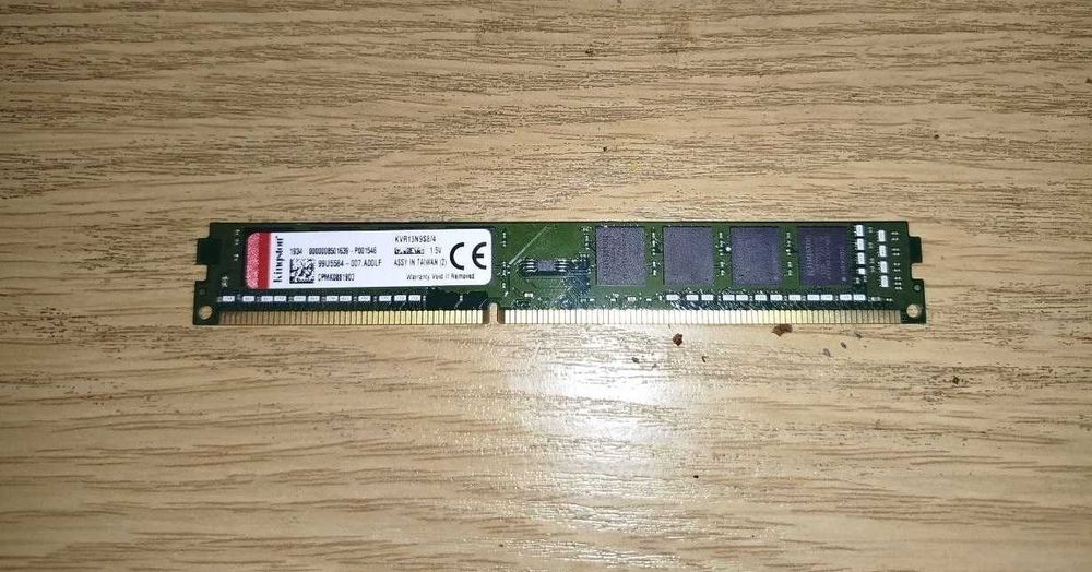 Модуль памяти (оперативка) Kingston 4 GB DDR3 1333 MHz (KVR13N9S8/4)