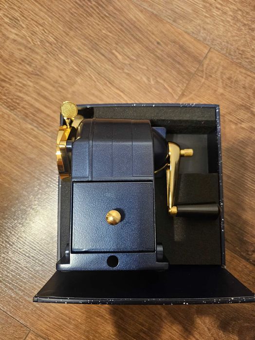 Temperówka Caran Cosmic Blue