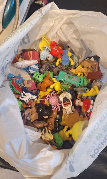 Zabawki kinder różne zestaw