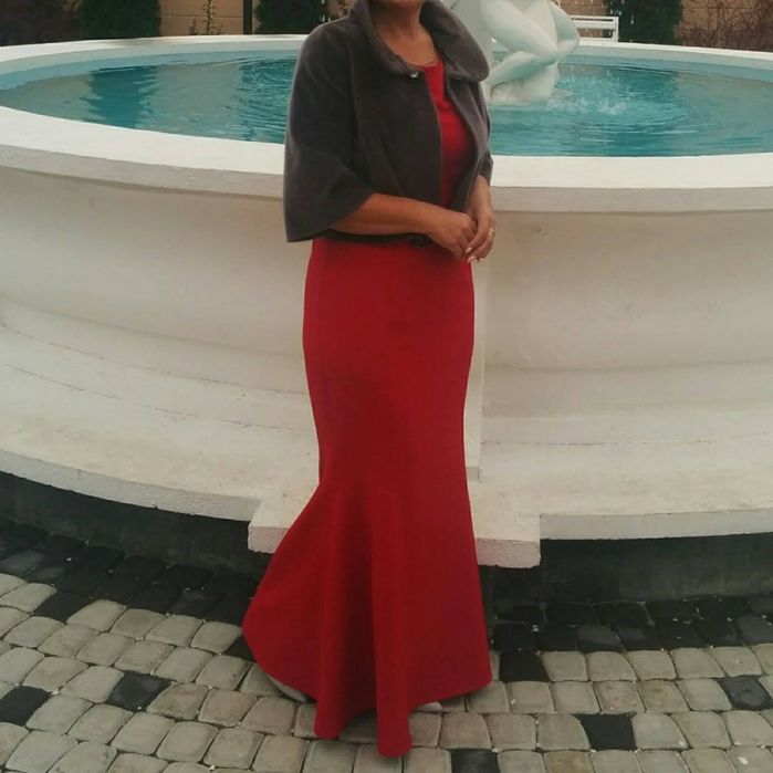 Плаття довге вечірнє