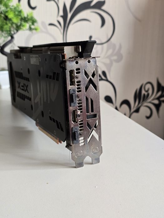 AMD XFX Radeon RX 6700 XT Speedster SWFT 309  12GB Пломба