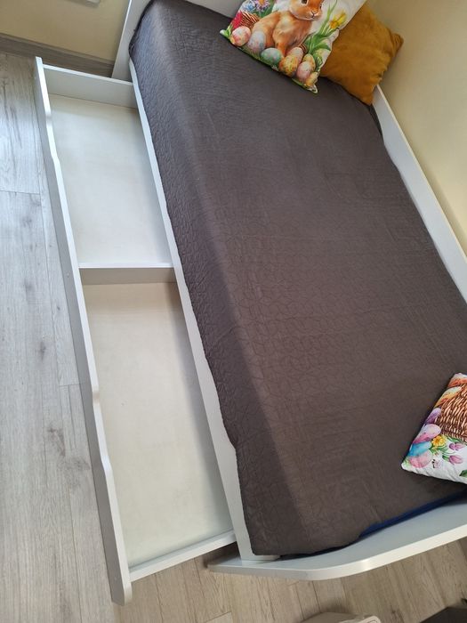 Łóżko z materacem i szufladą 90x180 Pilnie!