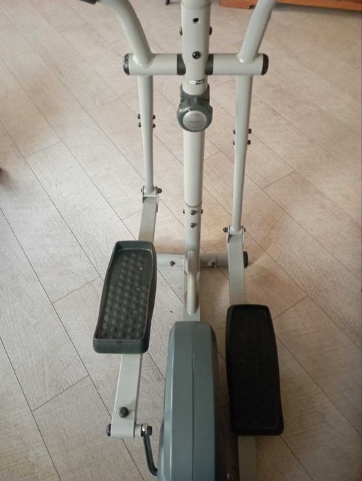 Тренажер орбітрек для дому Torneo Vento C-207.