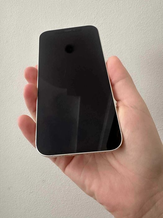 iPhone 12 , 64 Gb
