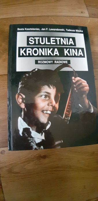 Stuletnia kronika kina