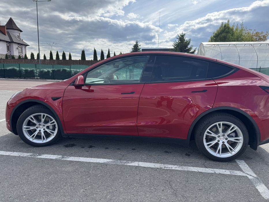 Тесла Y 2020 DUAL MOTOR