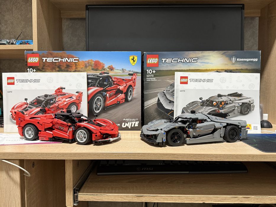 Конструктор LEGO Technic Ferrari FXX K (42212) і Koenigsegg (42173)