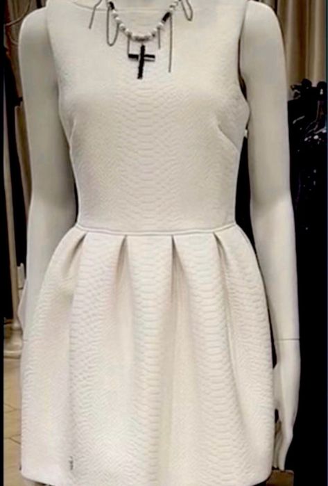 Versace , Philipp plein , philipp plein, elisabetta franchi, pinko