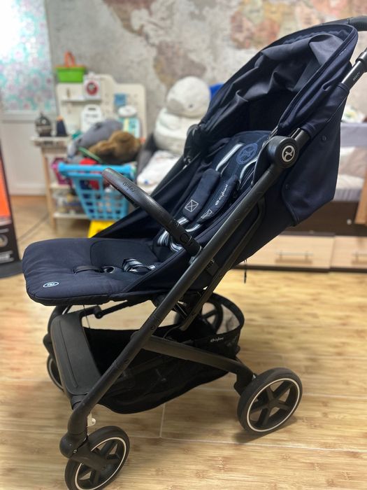 Прогулянкова коляска Cybex Beezy