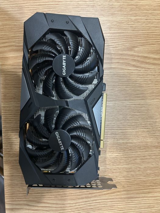 Видеокарта Gigabyte 2060