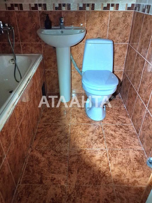 Уютная комната 16 м. в коммуне  Кухня и с/у на двоих