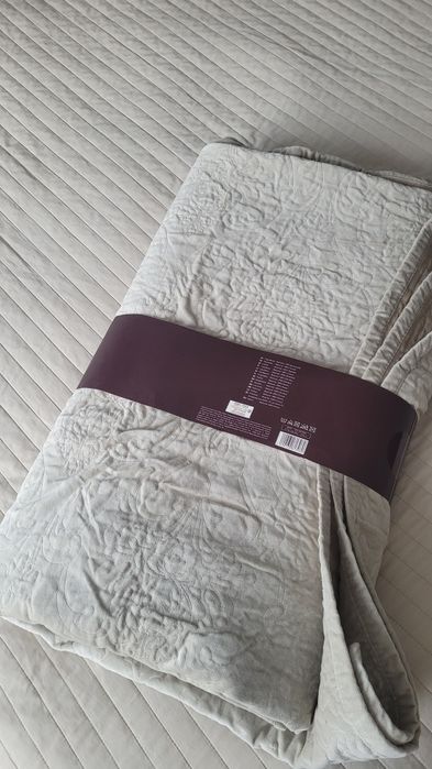 Narzuta na łóżko 180x200 cm