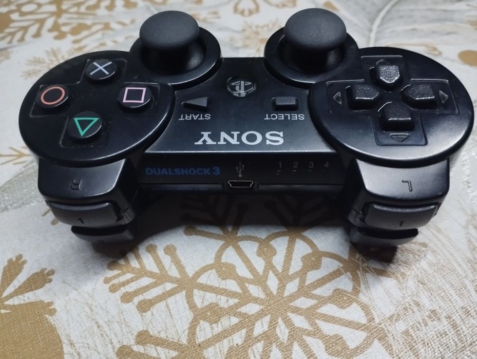 PlayStation 3джойстик