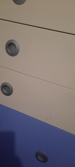 Cómoda 3 gavetas e 4 cubos gaveta