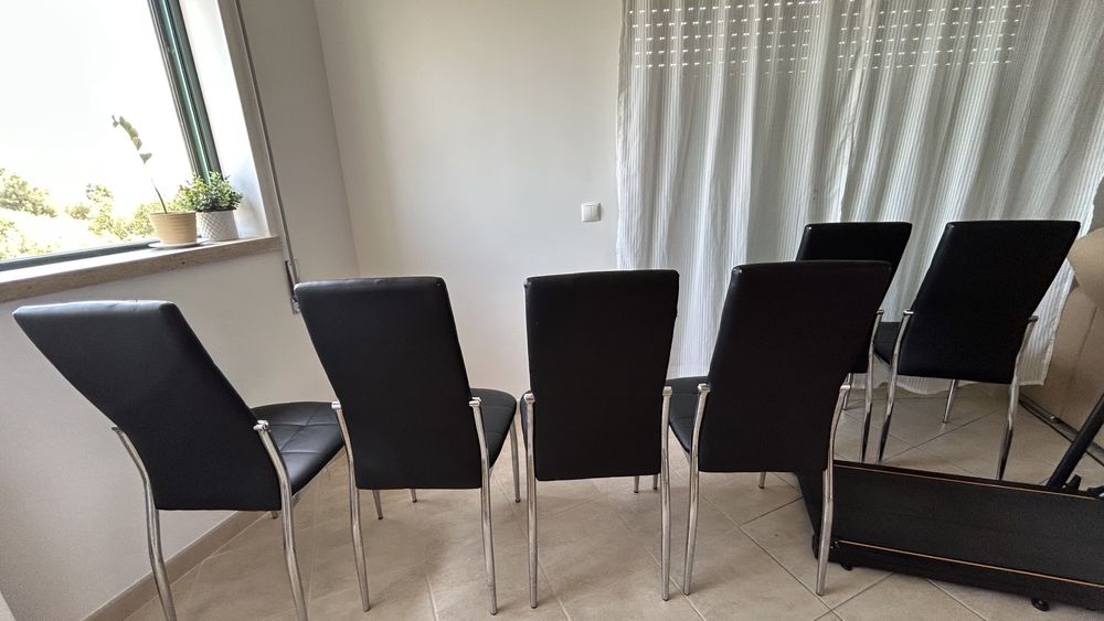Conjunto de 6 cadeiras