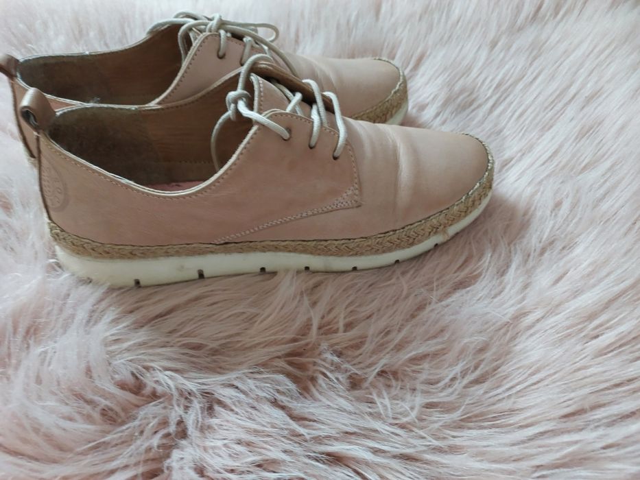 Buty trzewiki skórzane Lasocki