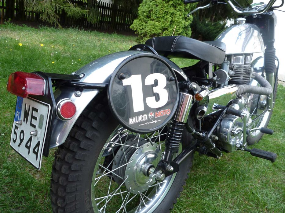 Motocykl Royal-Enfield trial