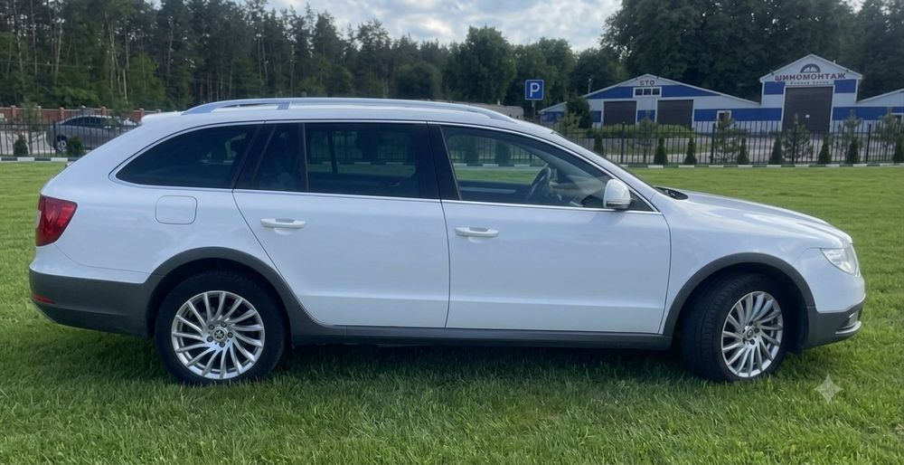 Skoda Superb 2013 2.0tdi 4*4 DSG6