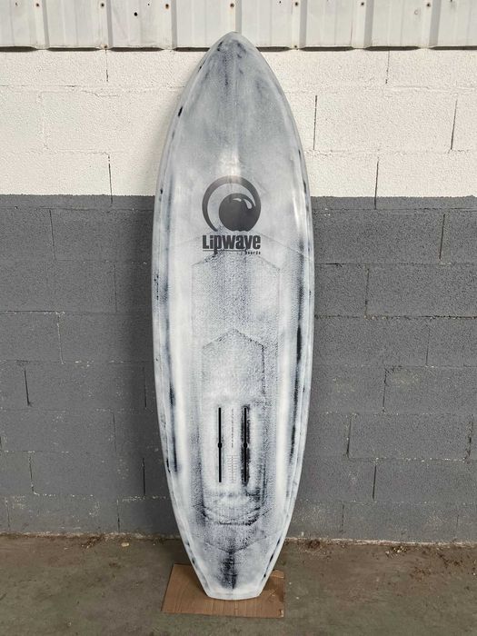 Prancha Wingfoil / Sup Foil / DW / Parawing - IMPECÁVEL + CAPA