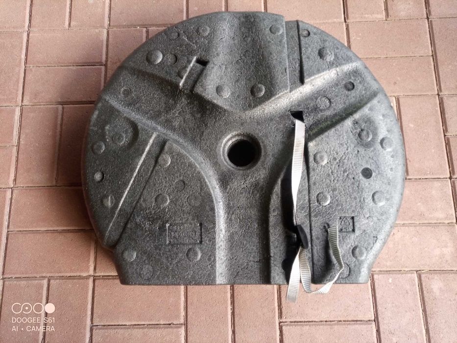 WKŁAD KOŁA Zapasowego AUDI A3 8P + mocowanie