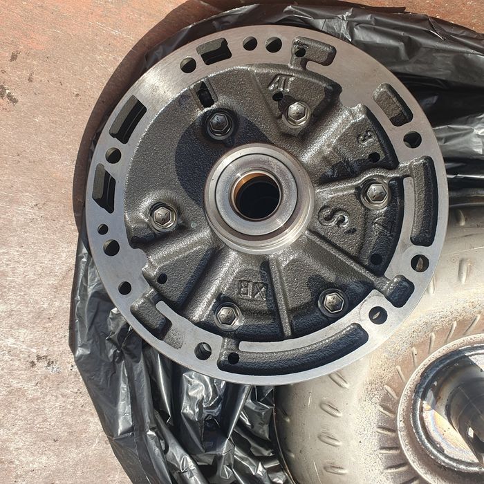 Гідротрансформатор,бублік ,масляний насос Сузуки Гранд Вітара Suzuki