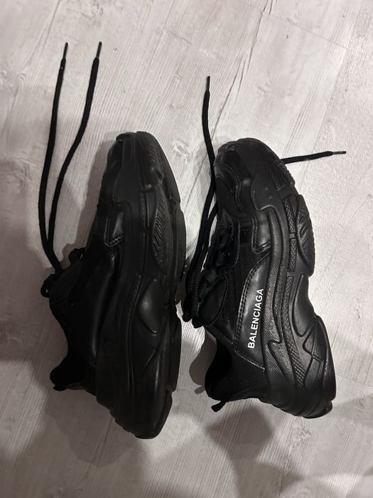 Buty  balenciaga  czarne  36