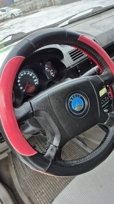 GEELY CK не дорого с переоформлением