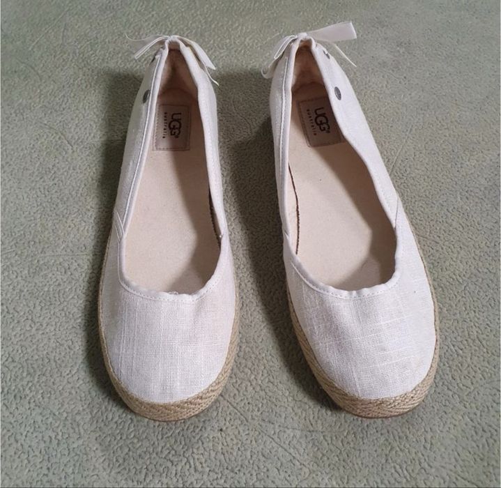 Оригинальные балетки ugg натуральный лён